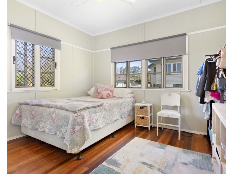 86 Woking Street, Keperra QLD 4054