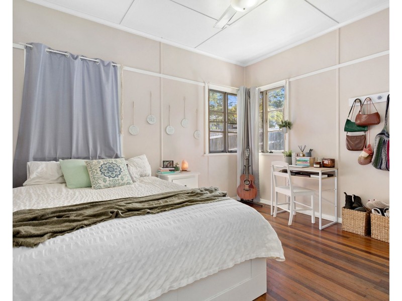 86 Woking Street, Keperra QLD 4054