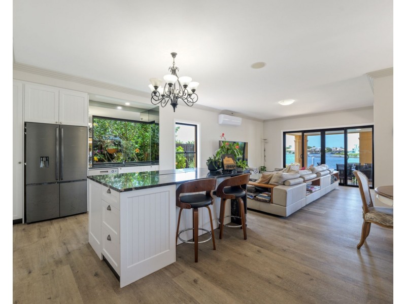 11 The Corso, Pelican Waters QLD 4551