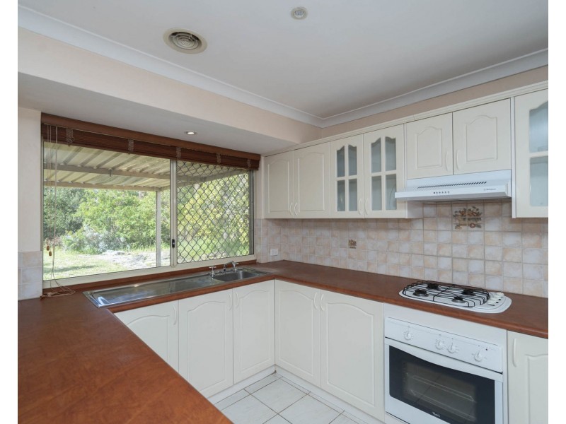 16 Bronzewing Street, Huntingdale WA 6110