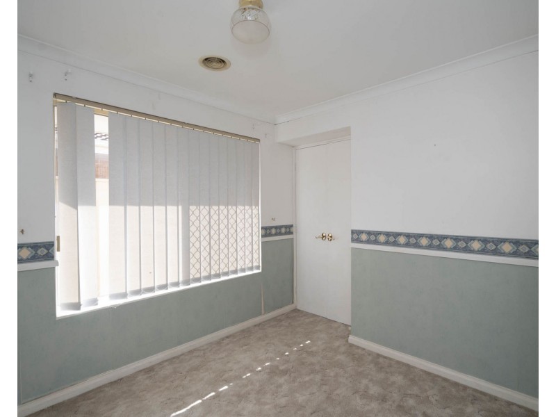 16 Bronzewing Street, Huntingdale WA 6110