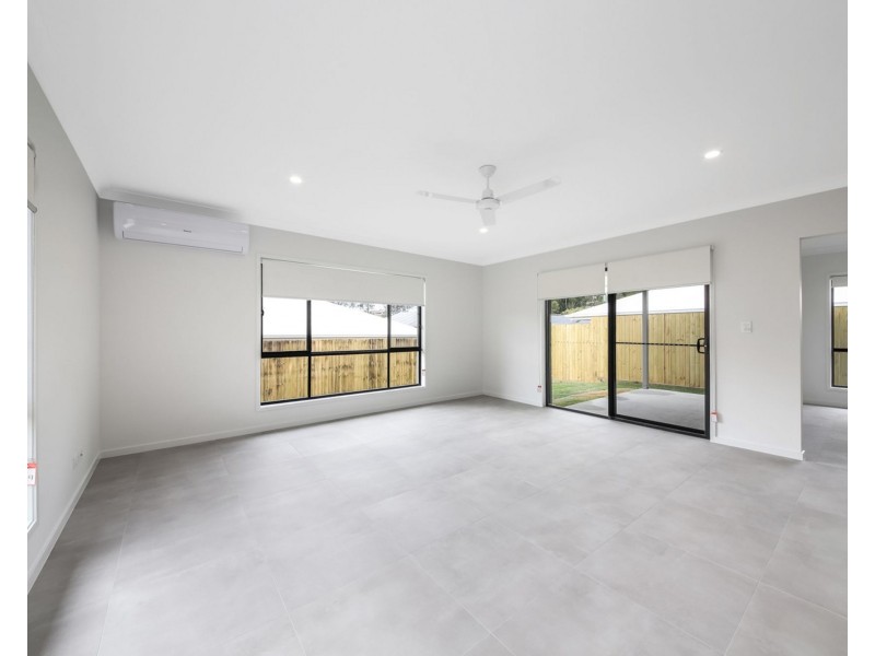 38 Oak Street, Pimpama QLD 4209