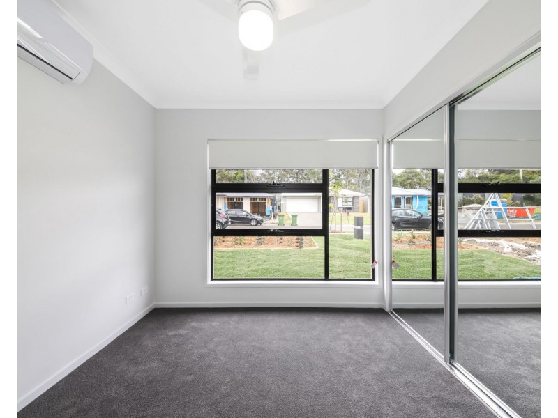 38 Oak Street, Pimpama QLD 4209