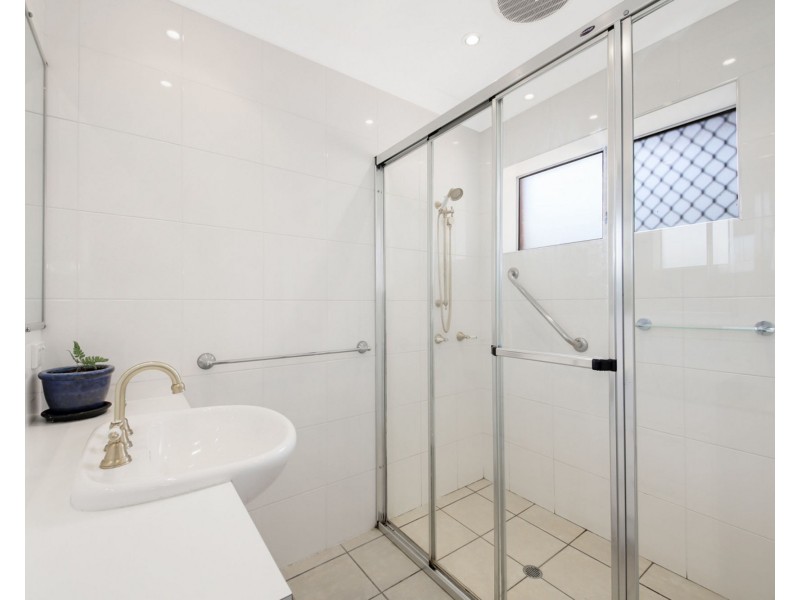 8/28 Nitawill Street, Everton Park QLD 4053