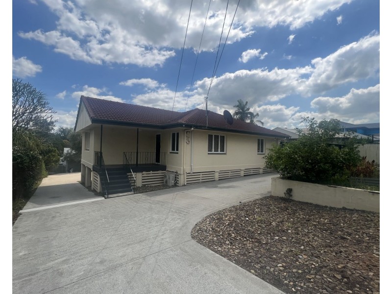 21 Luprena Street, Mansfield QLD 4122
