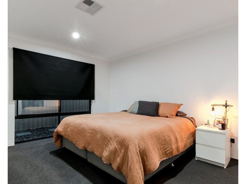 44 Lavinia Crescent, Secret Harbour WA 6173