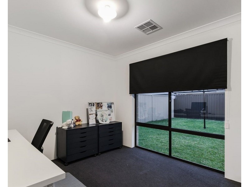 44 Lavinia Crescent, Secret Harbour WA 6173