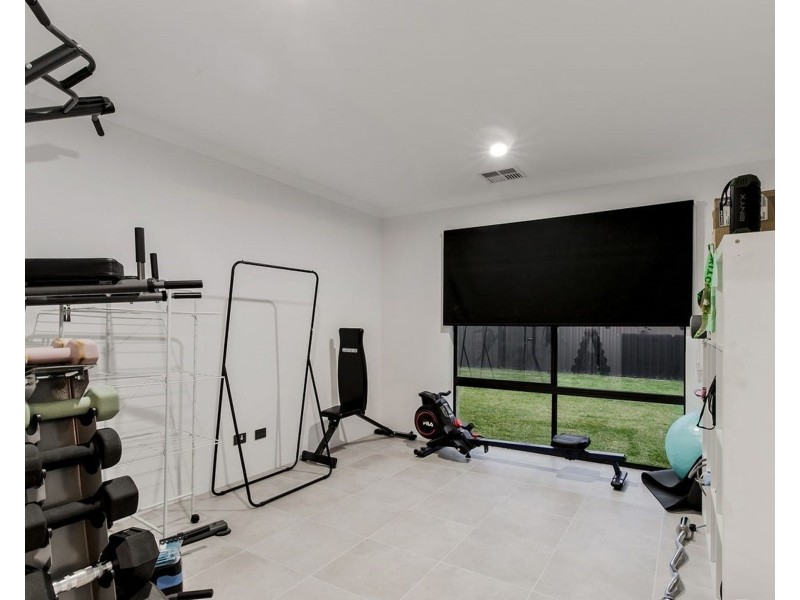 44 Lavinia Crescent, Secret Harbour WA 6173