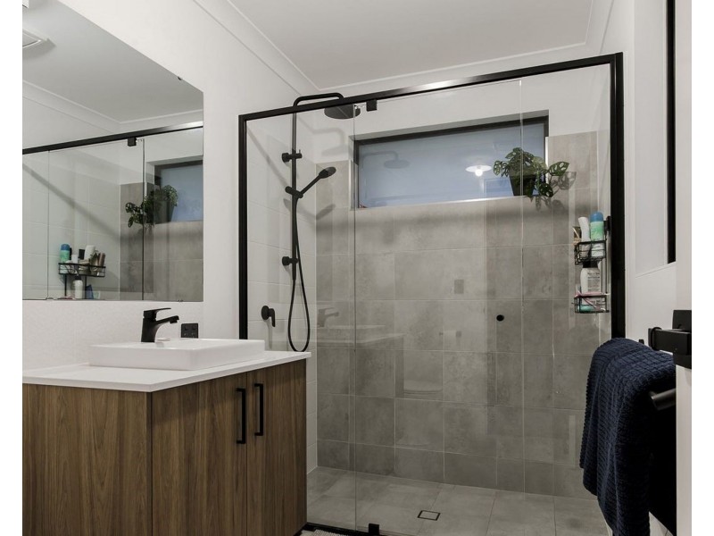 44 Lavinia Crescent, Secret Harbour WA 6173