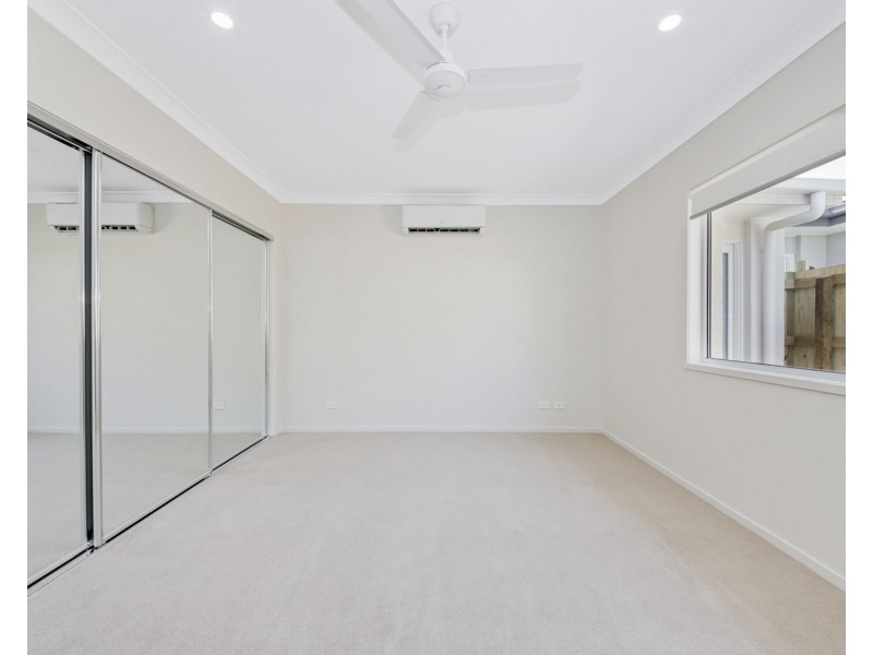 43 Oak Street, Pimpama QLD 4209