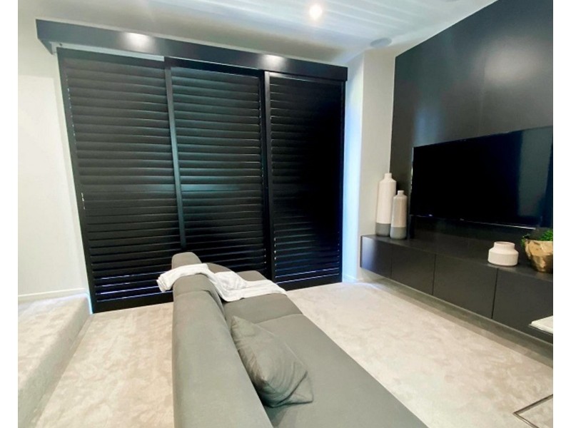 13 Clover Way, Helensvale QLD 4212