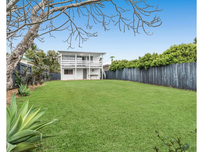 19 Daniel Street, Lota QLD 4179