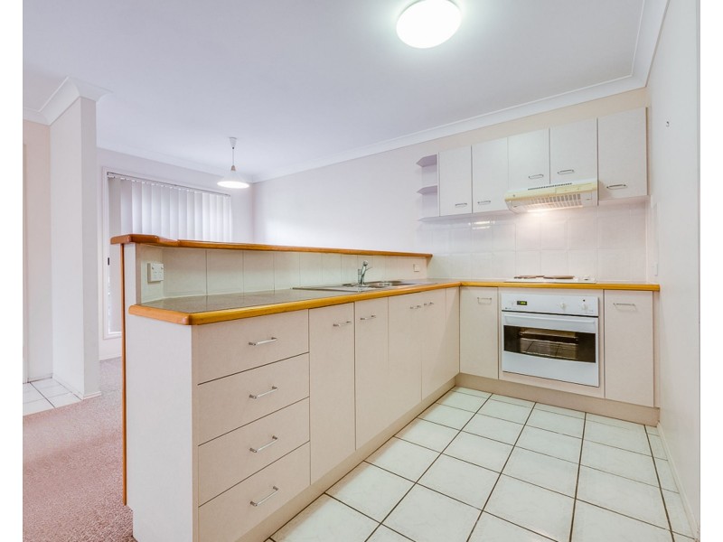 2/47 Gamelin Crescent, Stafford QLD 4053