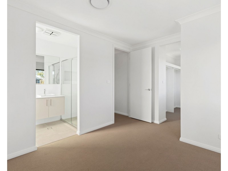 42 Dapple Street, Austral NSW 2179