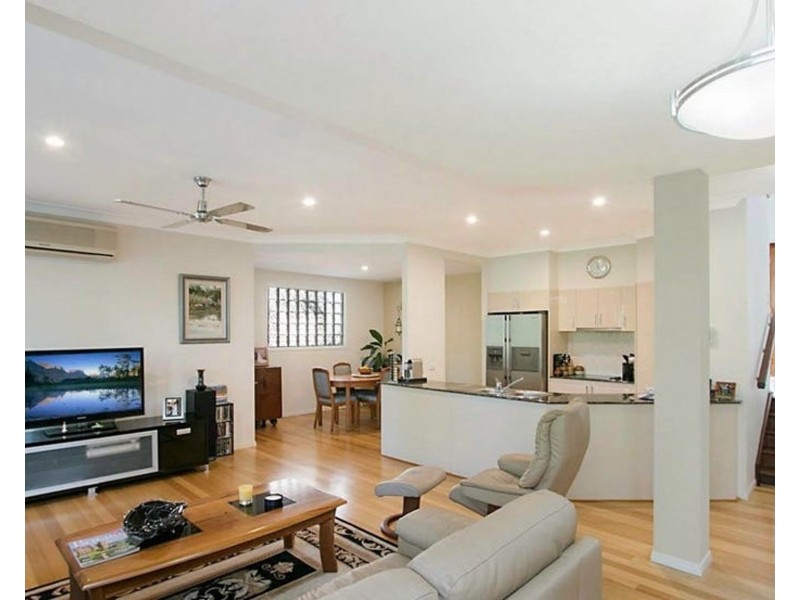 294 Ron Penhaligon way, Robina QLD 4226