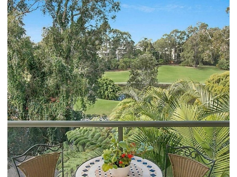 294 Ron Penhaligon way, Robina QLD 4226
