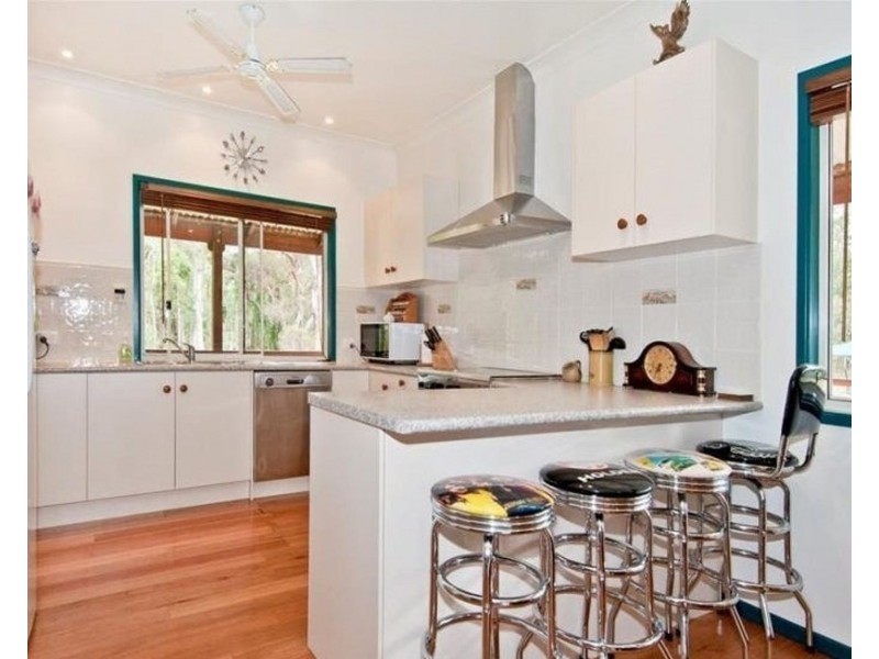 16 Cheviot Street, Greenbank QLD 4124