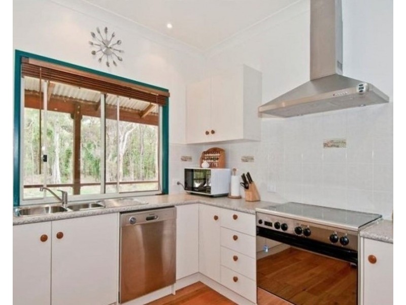 16 Cheviot Street, Greenbank QLD 4124