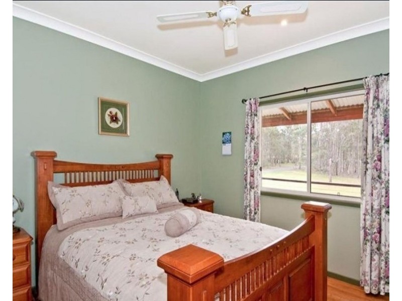 16 Cheviot Street, Greenbank QLD 4124