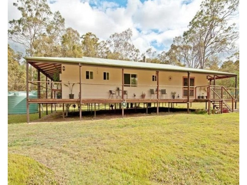 16 Cheviot Street, Greenbank QLD 4124