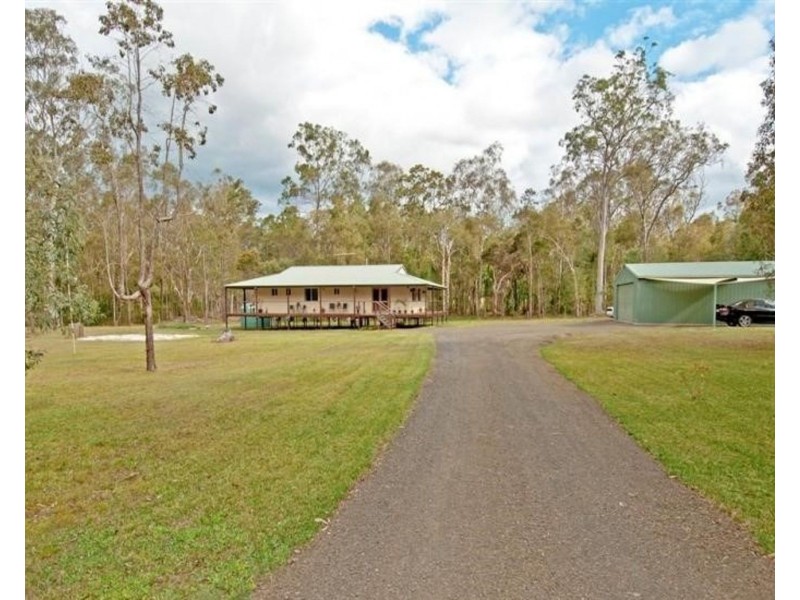 16 Cheviot Street, Greenbank QLD 4124