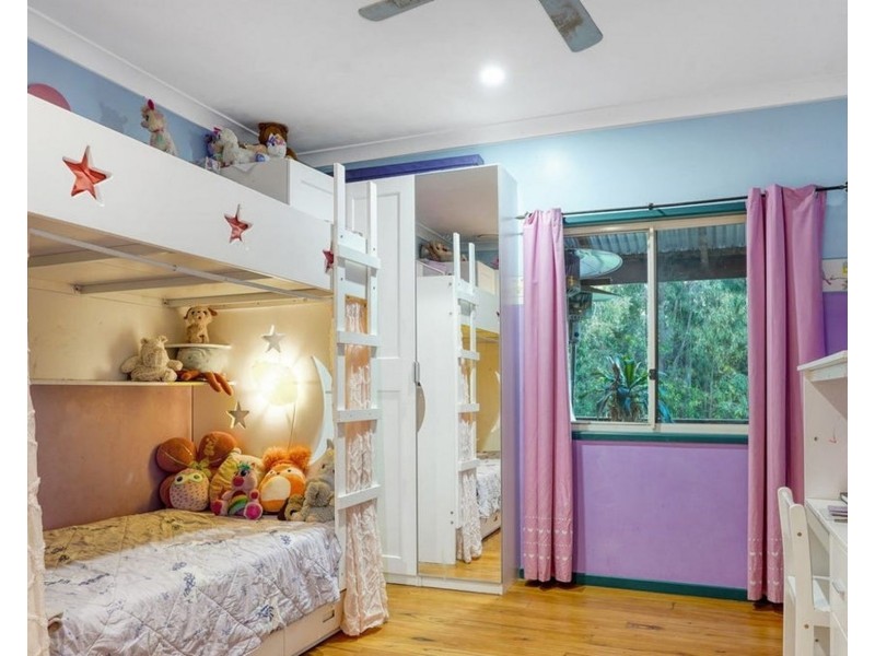 16 Cheviot Street, Greenbank QLD 4124