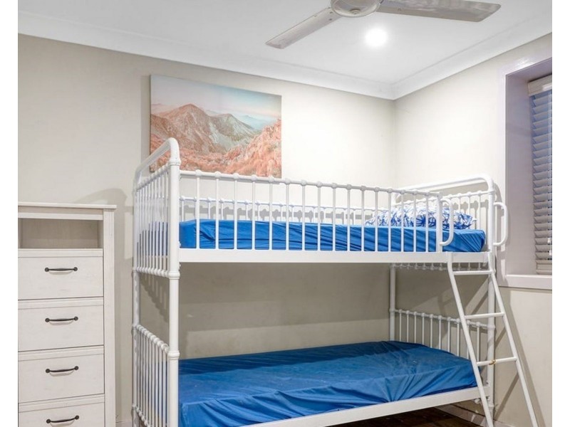 16 Cheviot Street, Greenbank QLD 4124