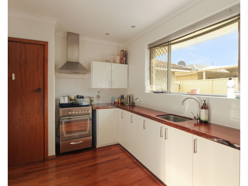 115 McLarty Road, Halls Head WA 6210