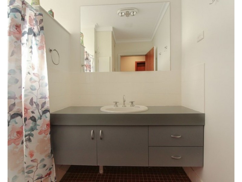 115 McLarty Road, Halls Head WA 6210