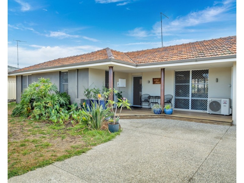 115 McLarty Road, Halls Head WA 6210