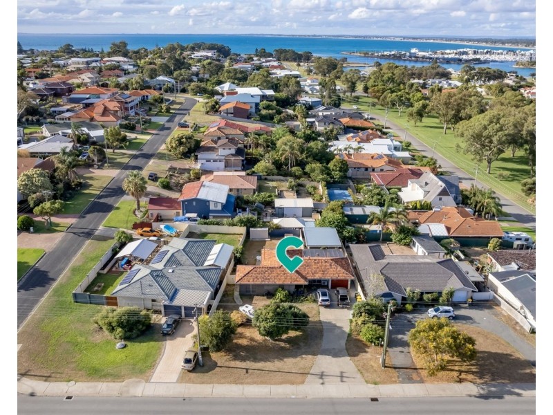 115 McLarty Road, Halls Head WA 6210