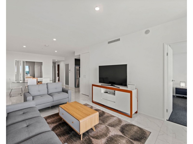 4603/5 Harbour Side Court, Biggera Waters QLD 4216