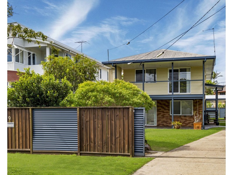 9 Booran Street, Lota QLD 4179