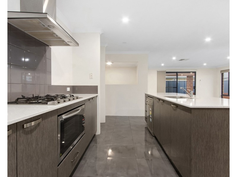 16 Austral Vista, Baldivis WA 6171