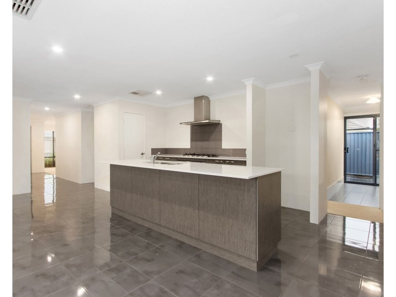 16 Austral Vista, Baldivis WA 6171