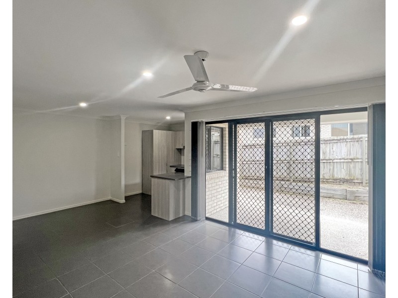 1/12 Mellville Drive, Brassall QLD 4305