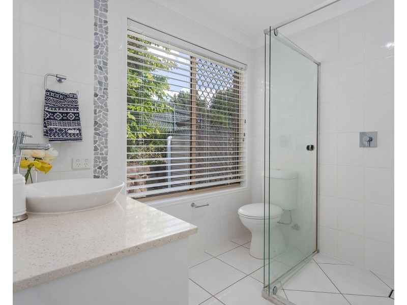 3 Bauhina Court, Albany Creek QLD 4035