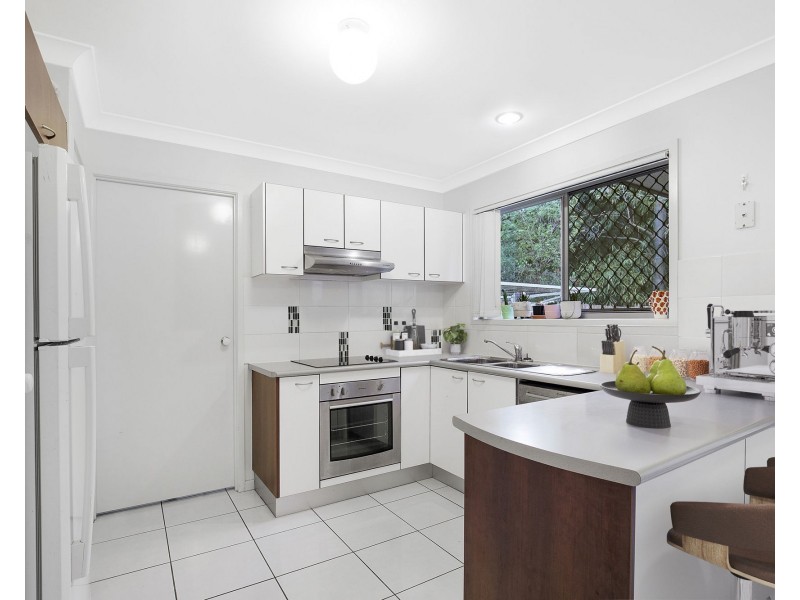8/12 Timms Road, Everton Hills QLD 4053