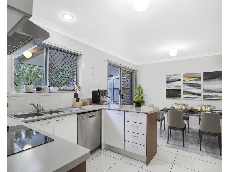 8/12 Timms Road, Everton Hills QLD 4053