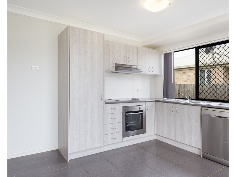 2/33 Pendragon Street, Raceview QLD 4305