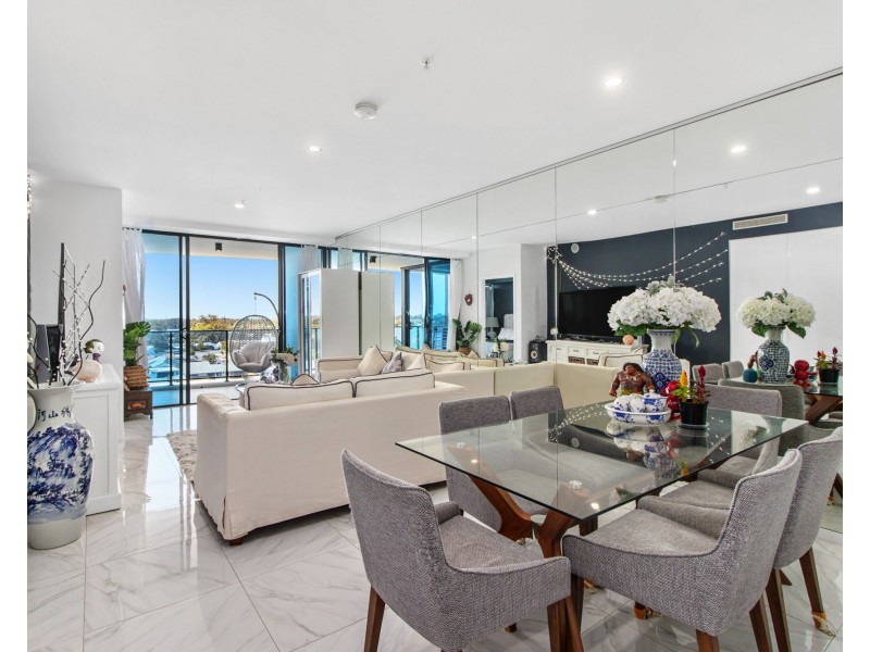 4505/5 Harbourside Court, Biggera Waters QLD 4216