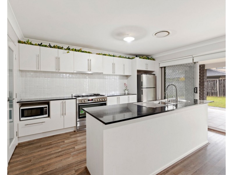 36 Diamond Hill Circuit, Edmondson Park NSW 2174