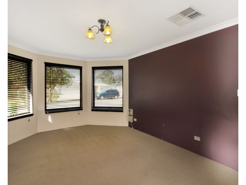 92 Meadow Springs Drive, Meadow Springs WA 6210