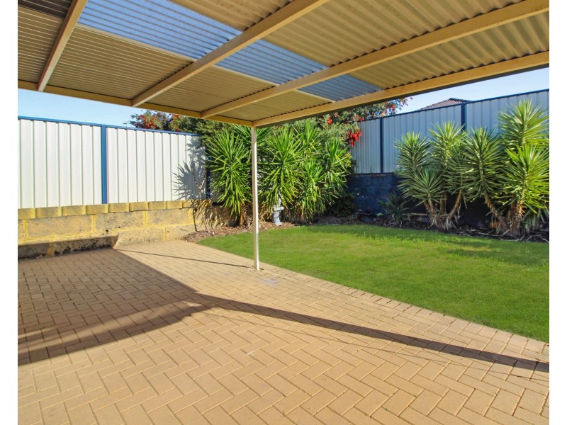 92 Meadow Springs Drive, Meadow Springs WA 6210