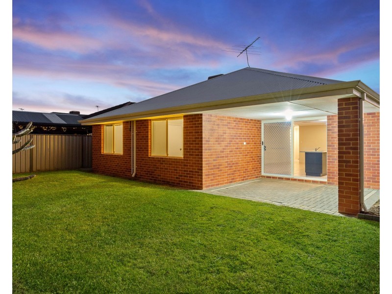 18 Eaton Way, Baldivis WA 6171