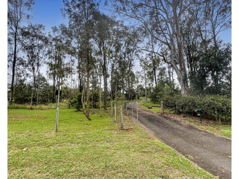 75-77 Coopers Rd, Willowbank QLD 4306