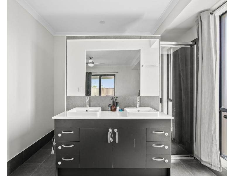 22 Noble Crescent, Narangba QLD 4504