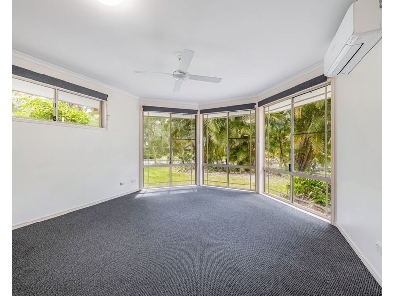 40 Wattlebird Drive, Twin Waters QLD 4564