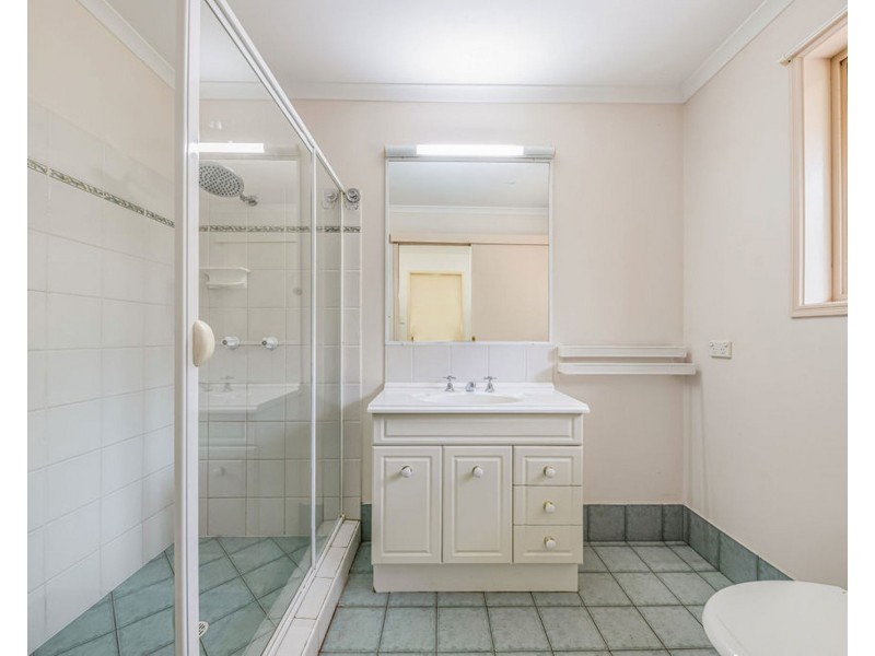 40 Wattlebird Drive, Twin Waters QLD 4564