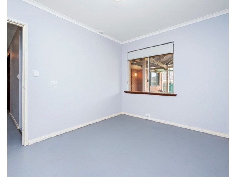 10 Allamanda Way, Halls Head WA 6210